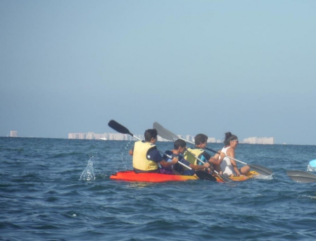 Canoa de cuatro plazas